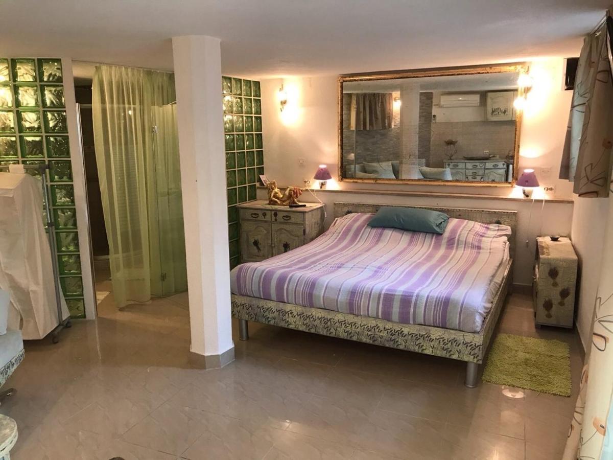 Studio Apartman Lavanda มาทุลยี ภายนอก รูปภาพ